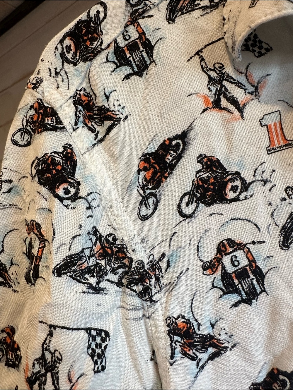 Harley Davidson | Women’s Twisty Aloha Short Sleeve Shirt - Picture 3 of 8